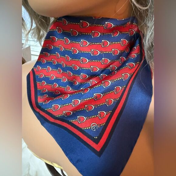 Gucci Horse-bit Pocket Square Silk Scarf - Picture 7 of 10